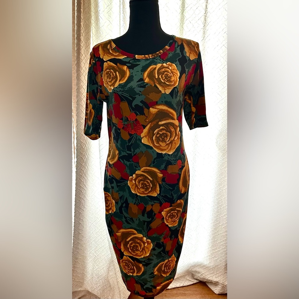 LuLaRoe Floral Roses Fitted Dress